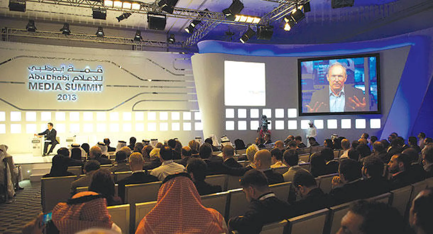 جانب من قمة أبوظبي للإعلام العام الماضي («الشرق الأوسط»)