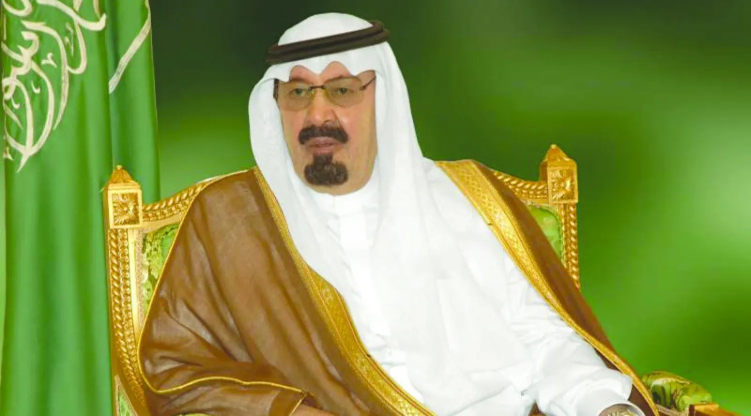 خادم الحرمين الشريفين يتناول العلاقات الثنائية مع أمير قطر