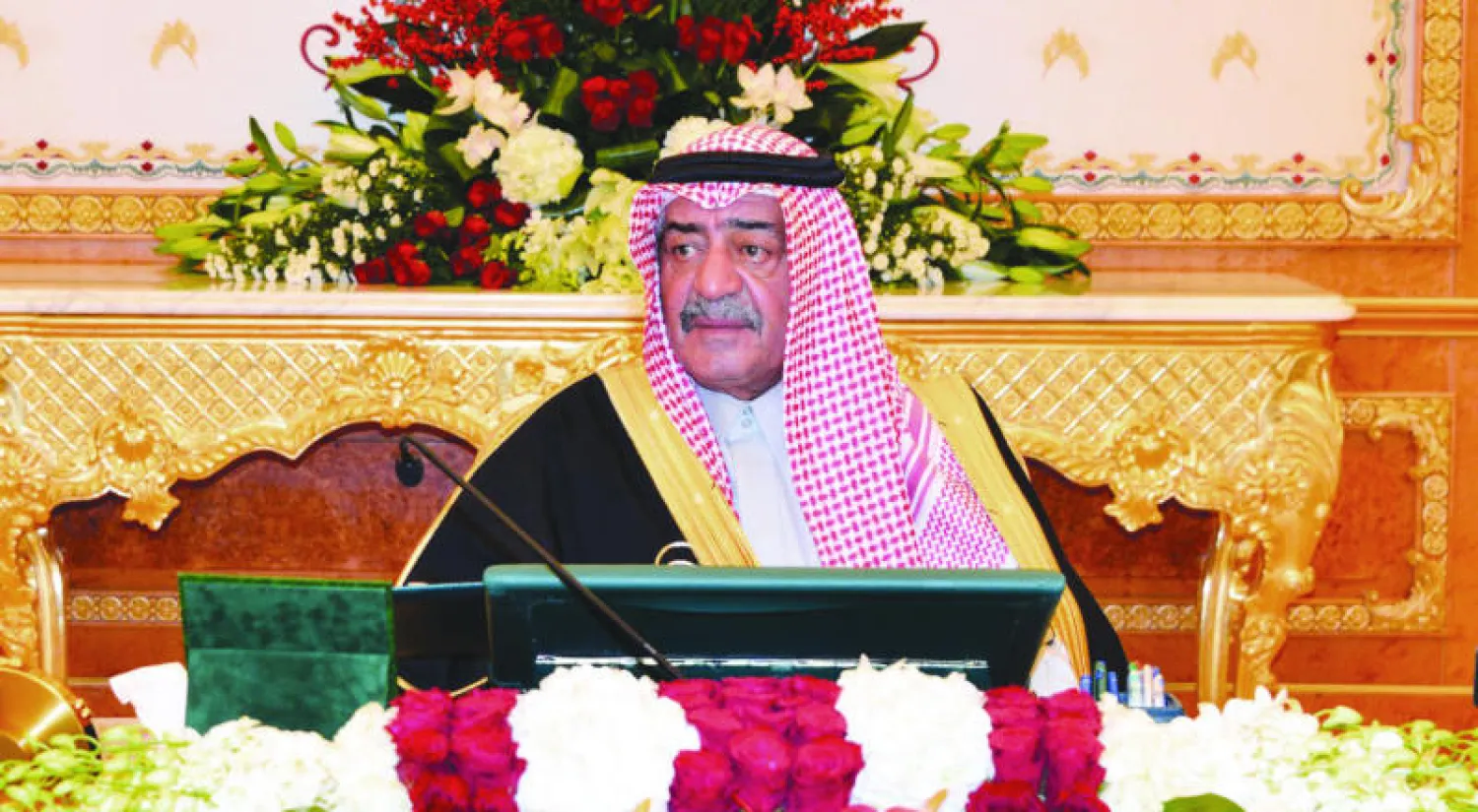 جلسة مجلس الوزراء التي رأسها ولي ولي العهد السعودي الأمير مقرن بن عبد العزيز (واس)