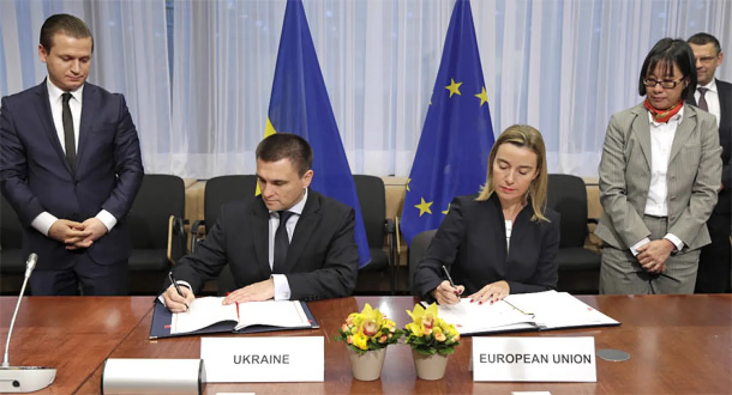 «الأوروبي» يبحث أزمة أوكرانيا.. وروسيا تطرد دبلوماسيين بولنديين