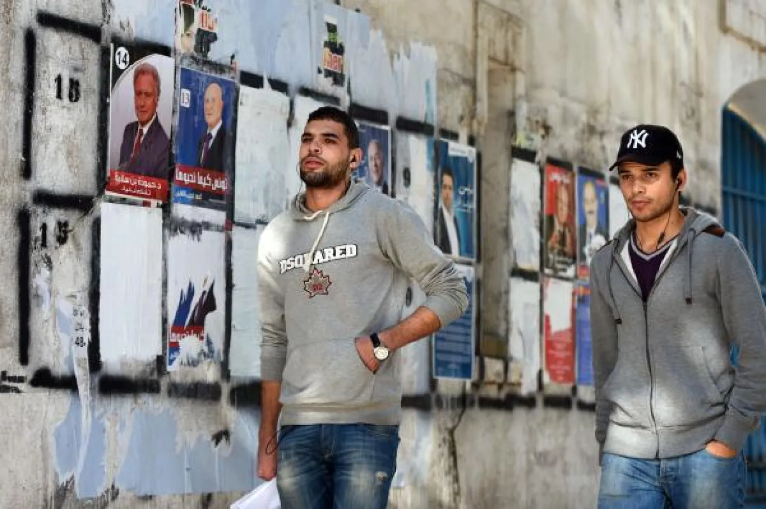 منسحبون جدد من انتخابات تونس.. والجامعة العربية تراقبها