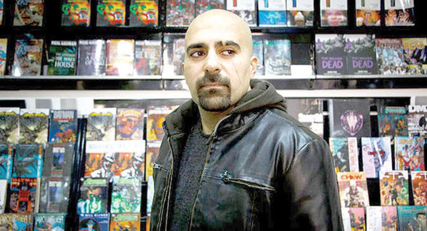 سليمان بخيت يعمد لإبداع قصص ذات طابع شرق أوسطي لطرحها بديلا للآيديولوجيات المتطرفة (نيويورك تايمز)