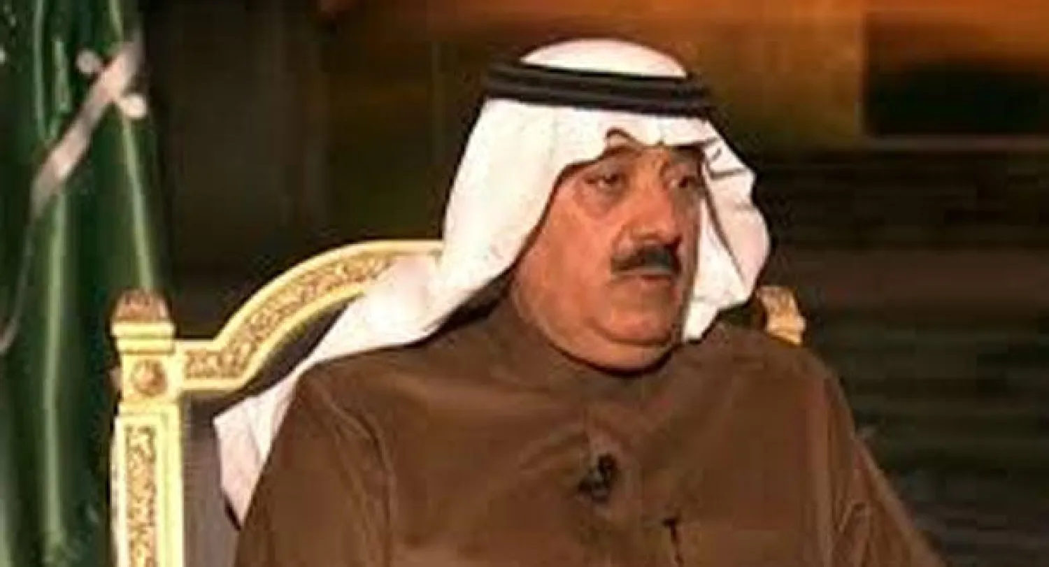 وزير الحرس الوطني السعودي يعزي في الجندي المحمادي