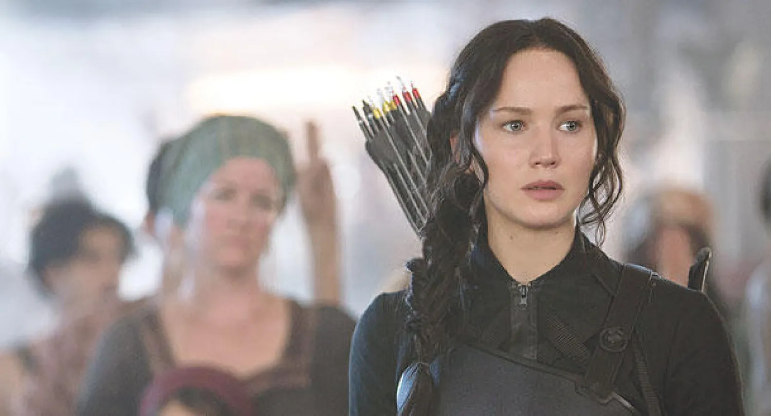 «هانغر غيمز» يحافظ على صدارة إيرادات السينما بأميركا الشمالية