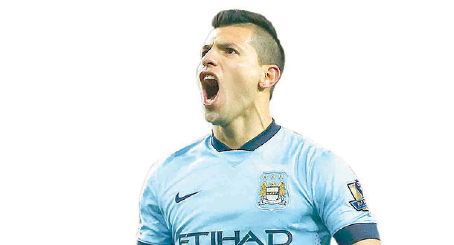 أغويرو  يقدم عروضا مذهلة في الملاعب الإنجليزية (رويترز)