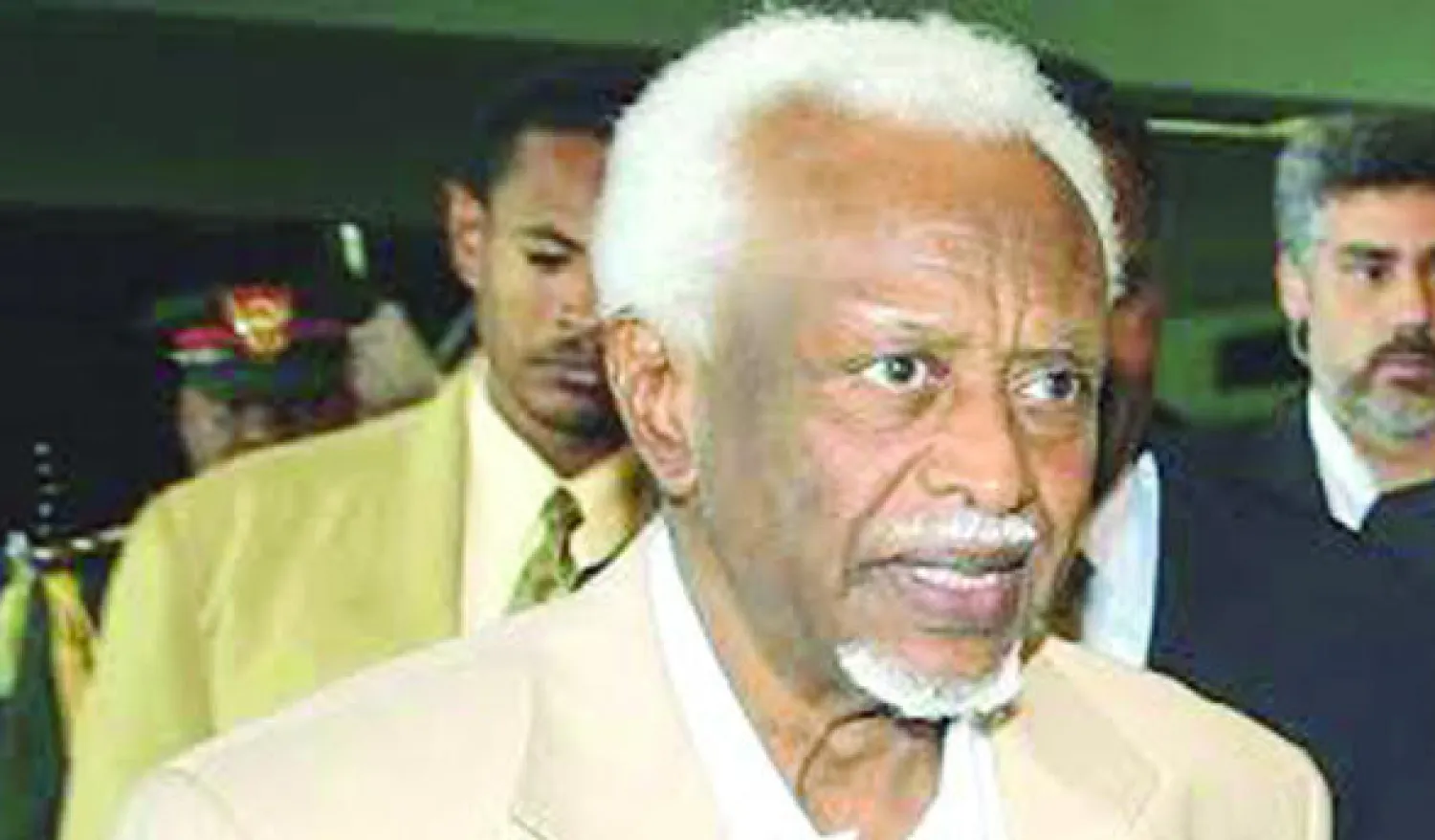 المشير عبد الرحمن سوار الذهب