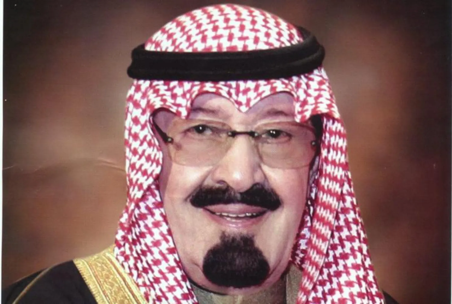 خادم الحرمين يتبرع بـ35 مليون دولار لمكافحة «إيبولا»