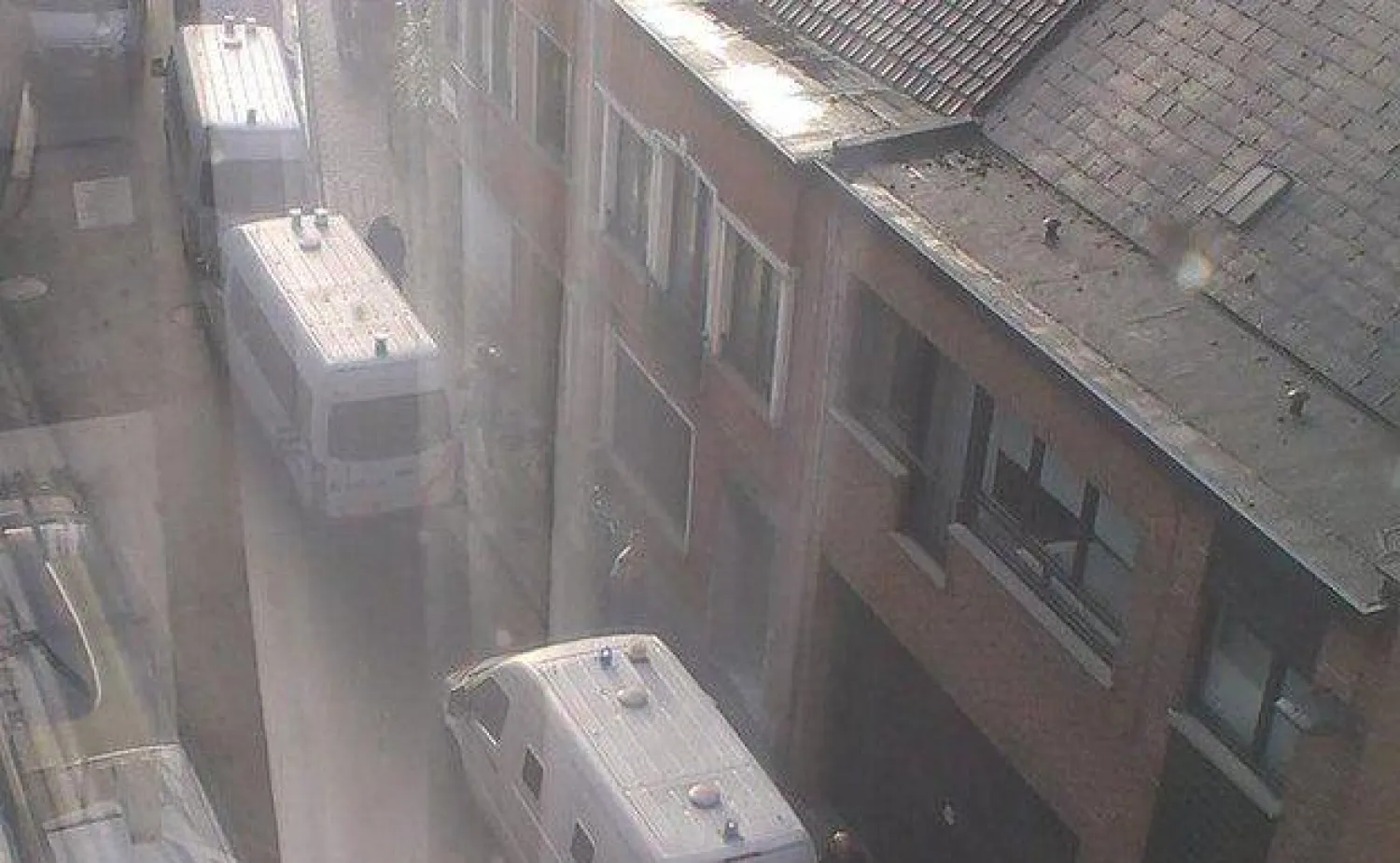 الشرطة البلجيكية تداهم مسلحين بشقة وتنهي حصار الرهينة 