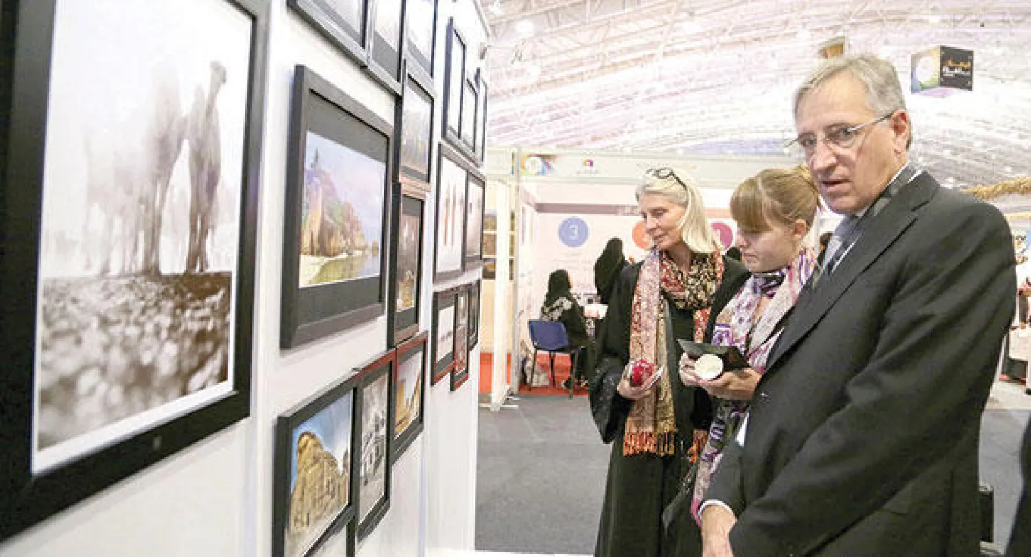 جانب من المعرض (تصوير: إقبال حسين)