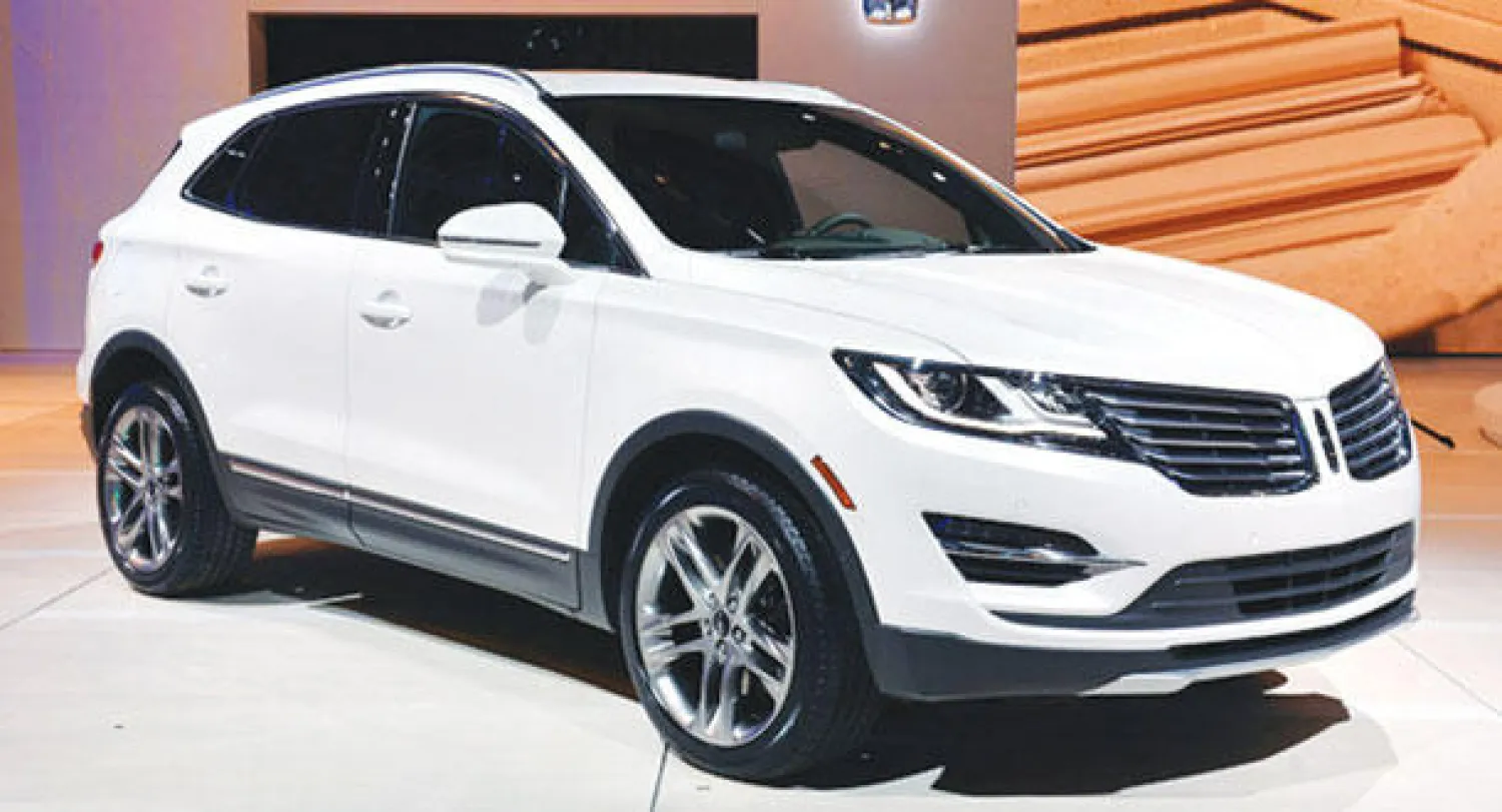 لينكولن {إم كي سي} الفخامة في سيارة مدمجة