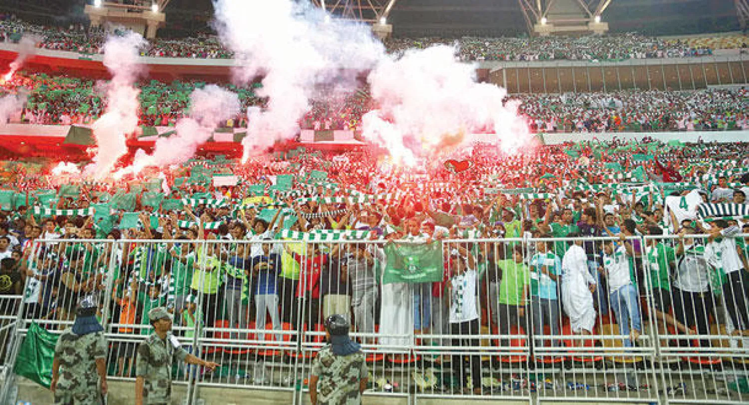 المعيوف طالب جماهير الأهلي بمواصلة الدعم كي ينافسوا بقوة على بطولات الموسم (تصوير: عدنان مهدلي)