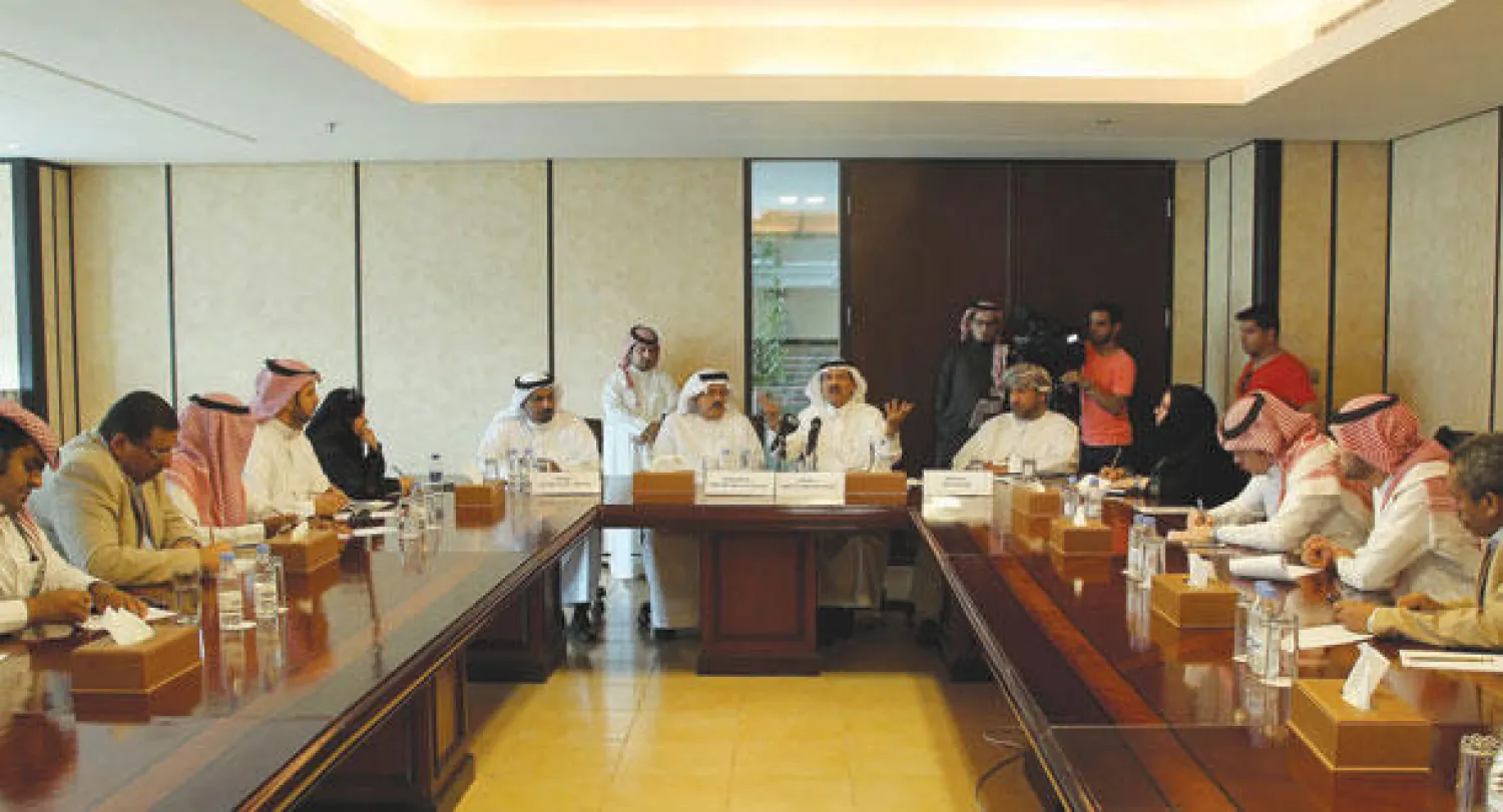 جانب من المؤتمر الصحافي الذي عقد أمس بمجلس الغرف السعودية بشأن تأسيس كيان خليجي موحد للاستقدام (تصوير: عبد الله الرشيد)