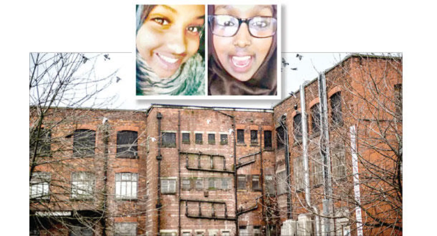 التوأمان سلمى وزهرة من أصل صومالي التحقتا بـ«داعش»، و مسجد الفرقان في مانشستر قدم كثيرا من العون لعوائل المتطرفين الذين سافر أبنائهم إلى سوريا ({نيويورك تايمز})