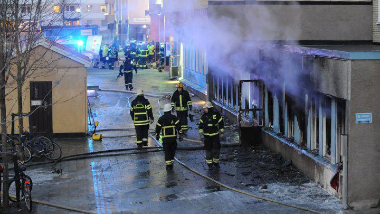 السويد تشكك بفرضية العمل الإجرامي إثر حريق في مسجد