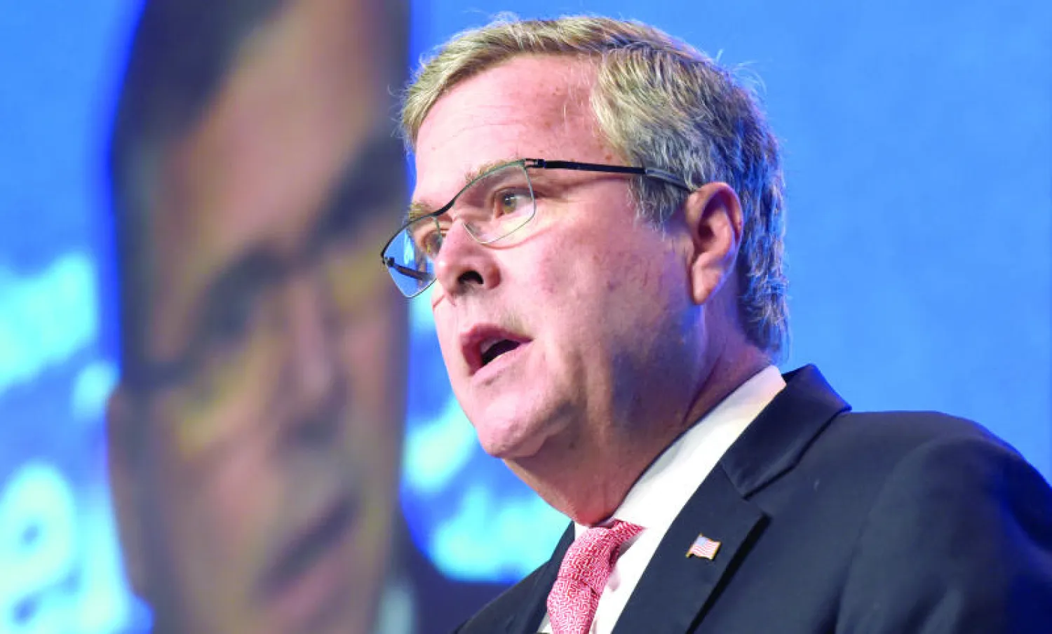 جيب بوش يلقي خطابا في واشنطن في 20 نوفمبر 2014 (أ.ب)