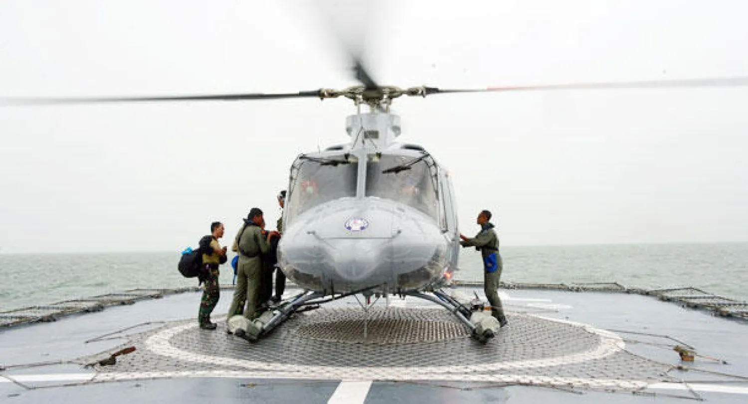 فرق البحث عن الطائرة الماليزية إيه 320 - 200 تستأنف أعمالها