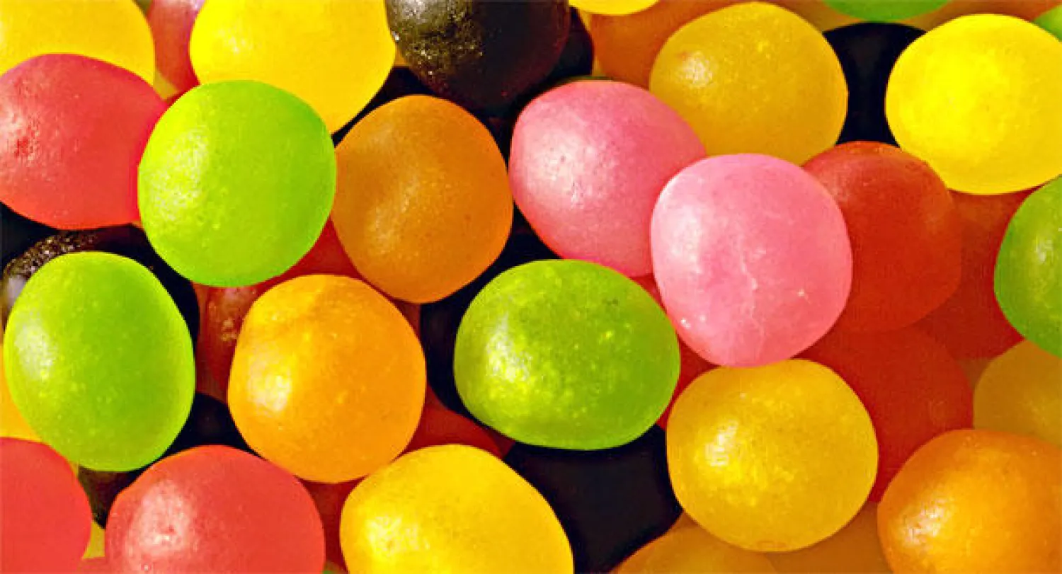 خبراء صينيون يدعون للتشديد على استخدام المضافات في المواد الغذائية