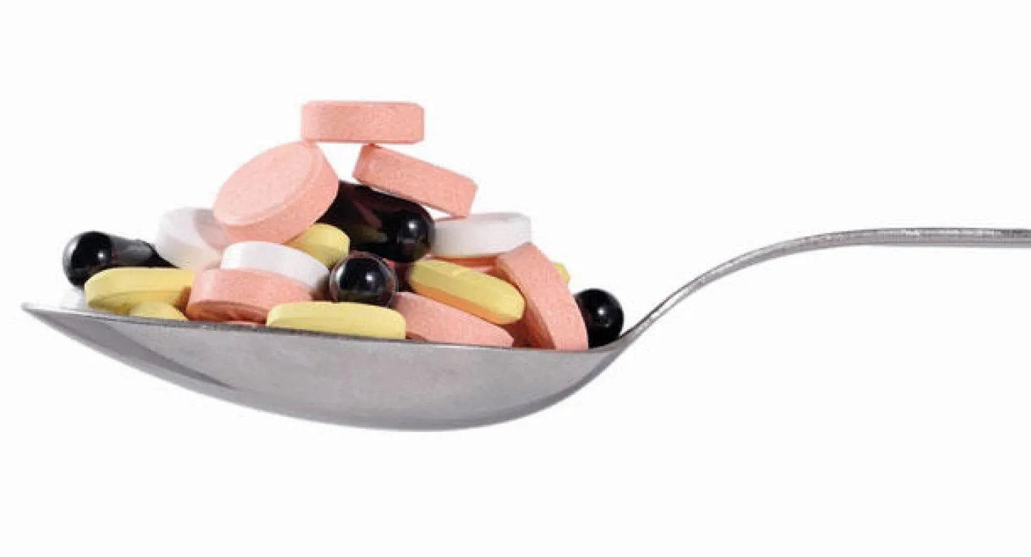المكملات الغذائية.. فوائد وأخطار