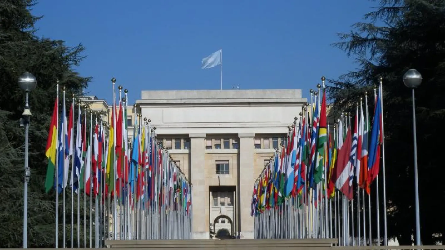 مقر الامم المتحدة جنيف