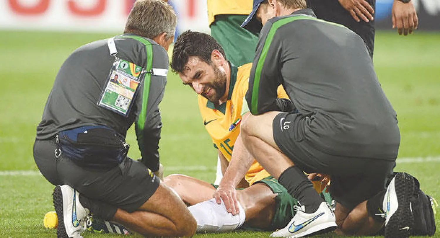 الأطباء منعوا جيديناك من المشاركة أمام عمان بعد تعرضه للإصابة (أ.ف.ب)