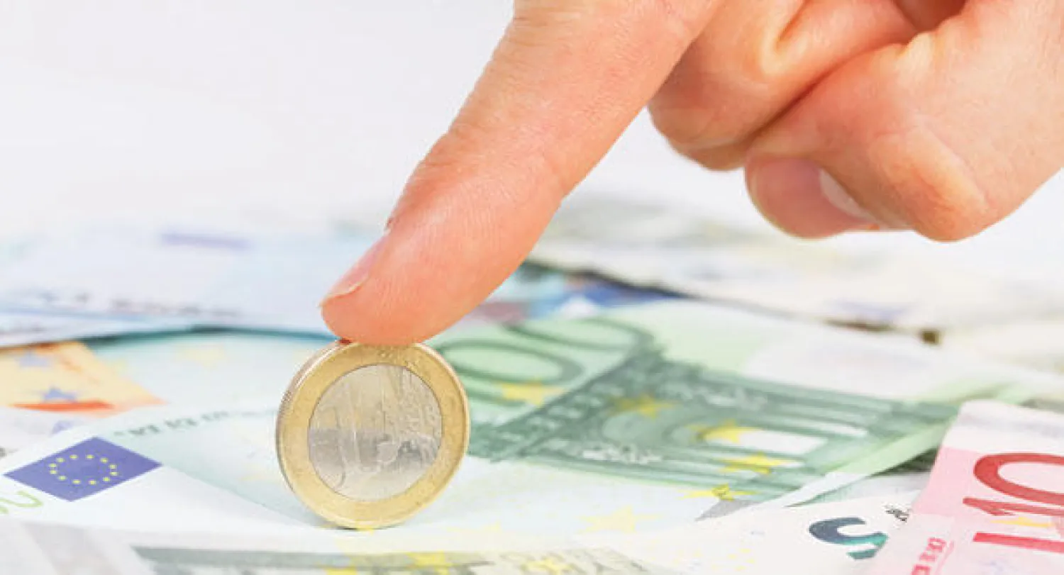 مكتب الإحصاء الأوروبي: فائض في الحساب الجاري الخارجي بقيمة 15 مليار يورو