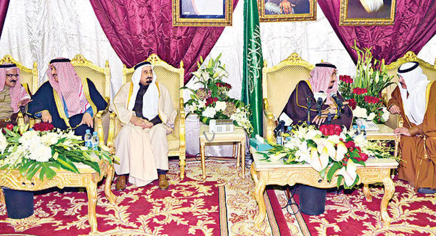 الأمير سلمان بن عبد العزيز ولي العهد والأمير أحمد بن عبد العزيز والأمير متعب بن عبد الله وزير الحرس الوطني (واس)