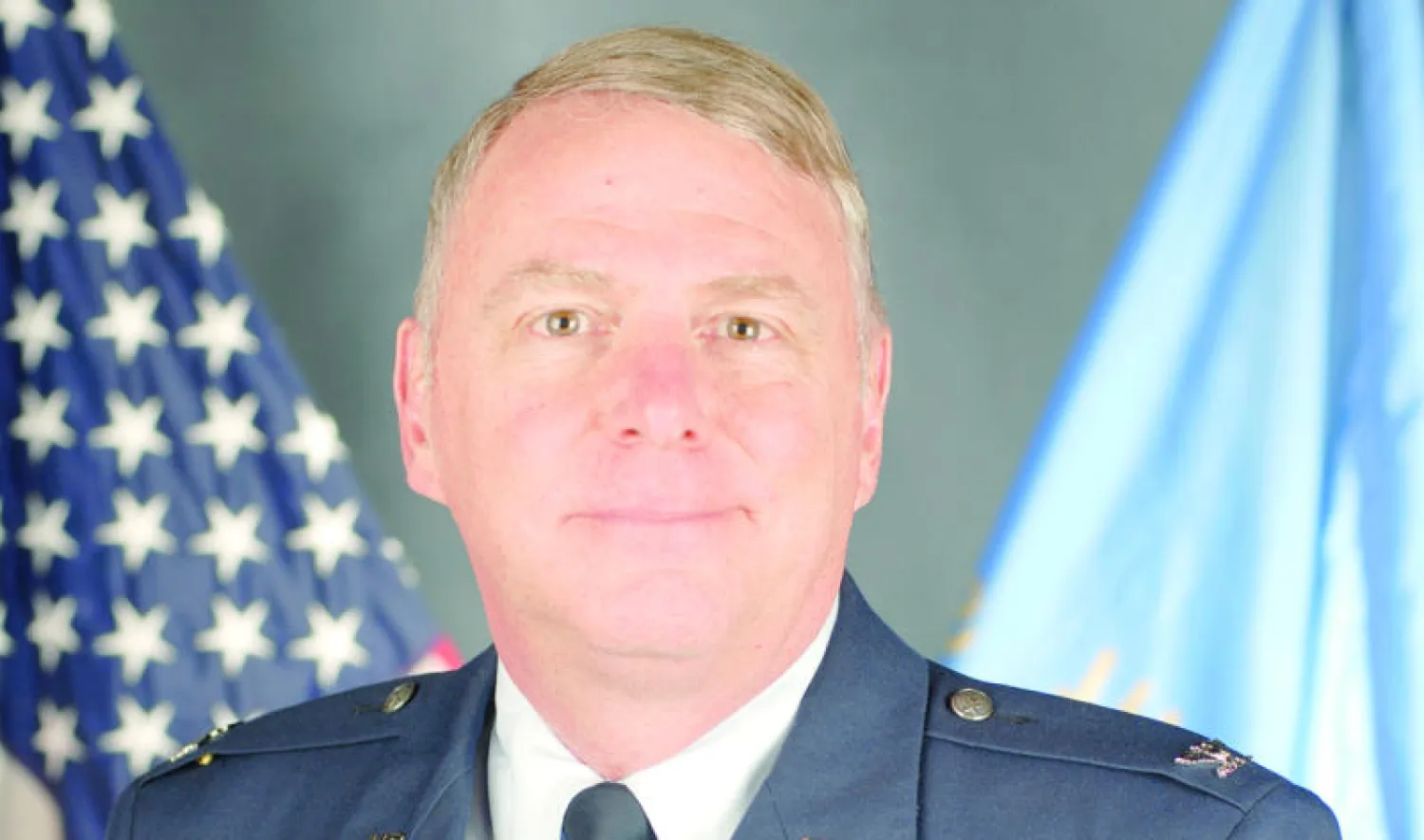 الكولونيل ستيف وارن