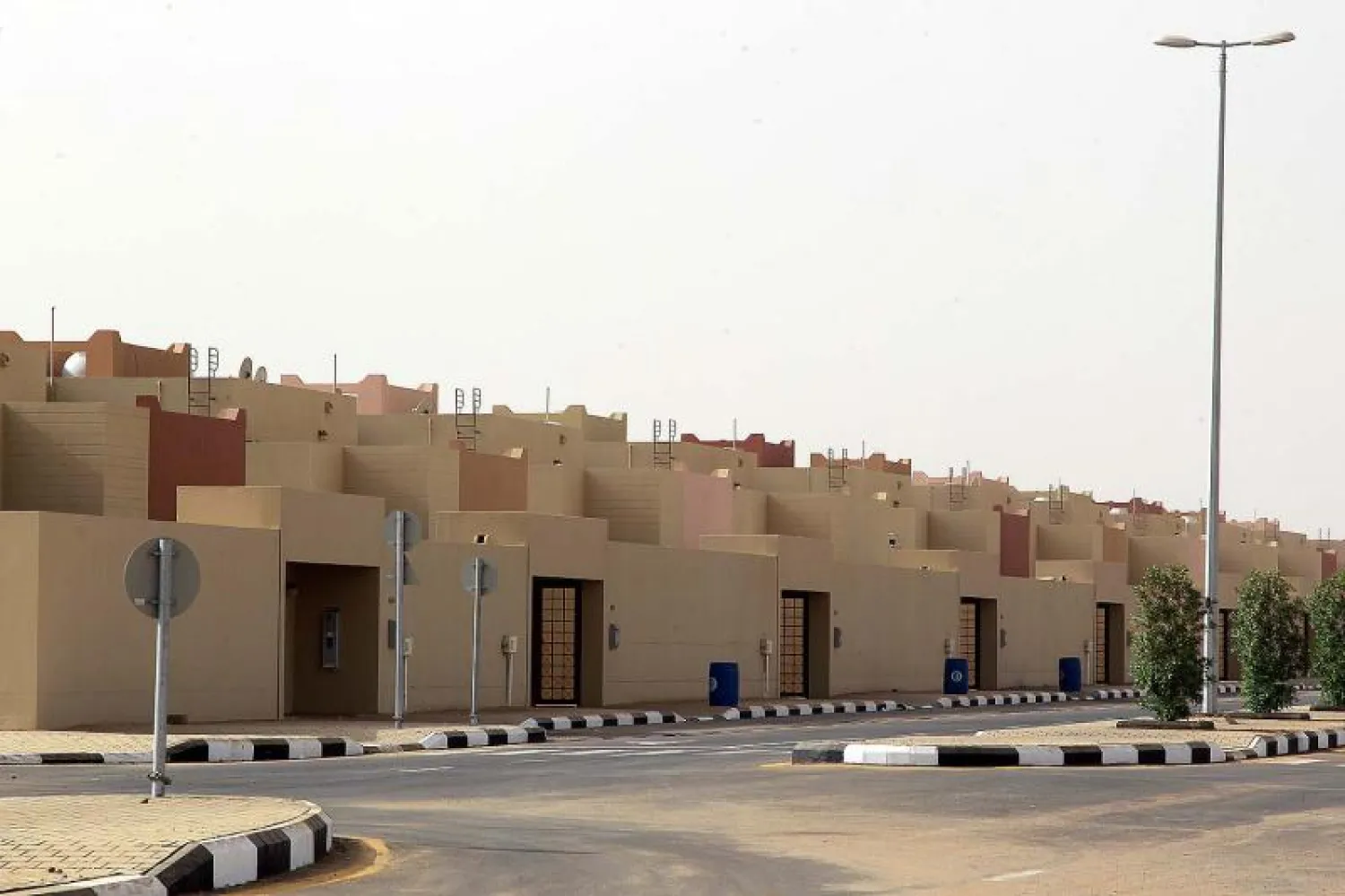 جانب من الاسكانات التي شيدتها وزارة الاسكان مؤخراً