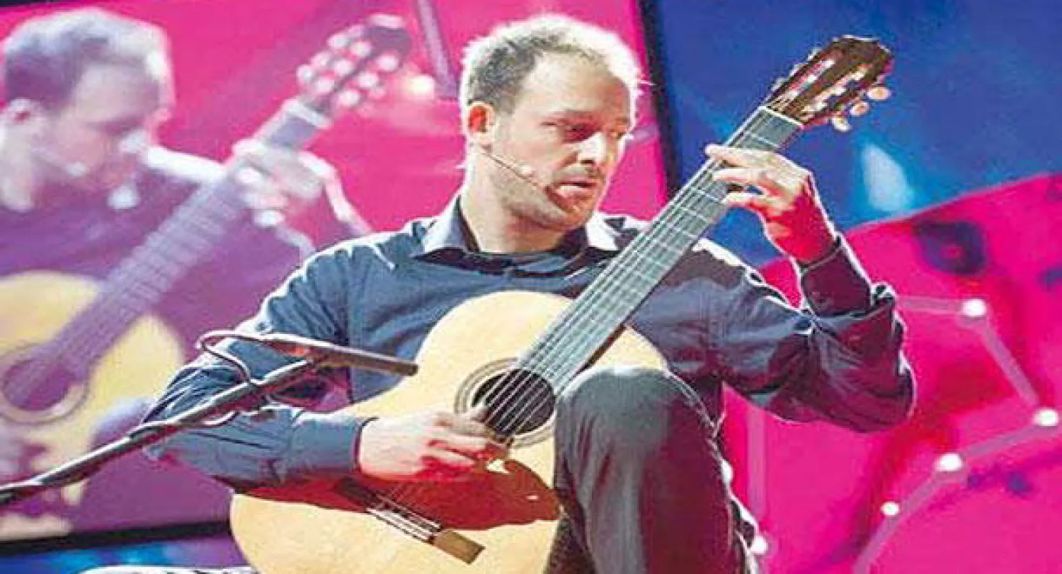 العازف طارق حرب