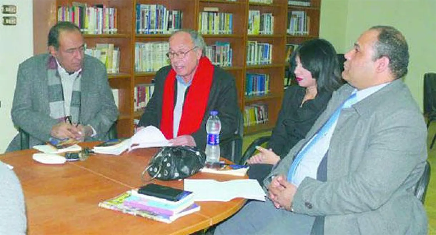 من إحدى ندوات «منتدى المستقبل»