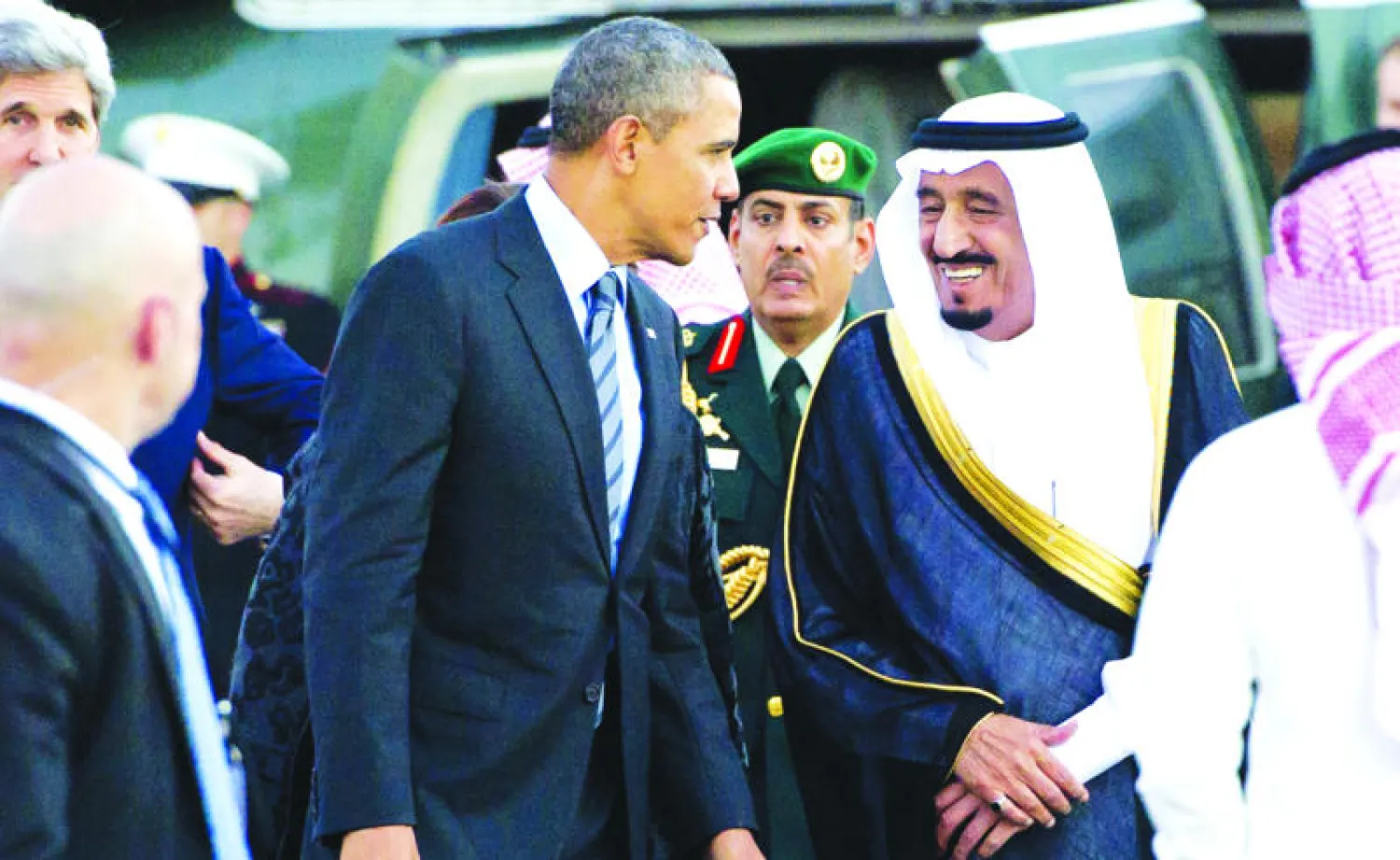 الأمير سلمان خلال لقاء سابق مع الرئيس الأميركي باراك أوباما لدى زيارته إلى السعودية (أ.ف.ب)