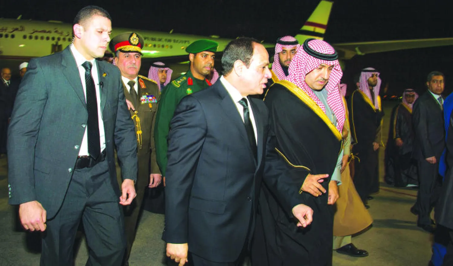 الرئيس المصري عبد الفتاح السيسي لدى وصوله لتقديم واجب العزاء