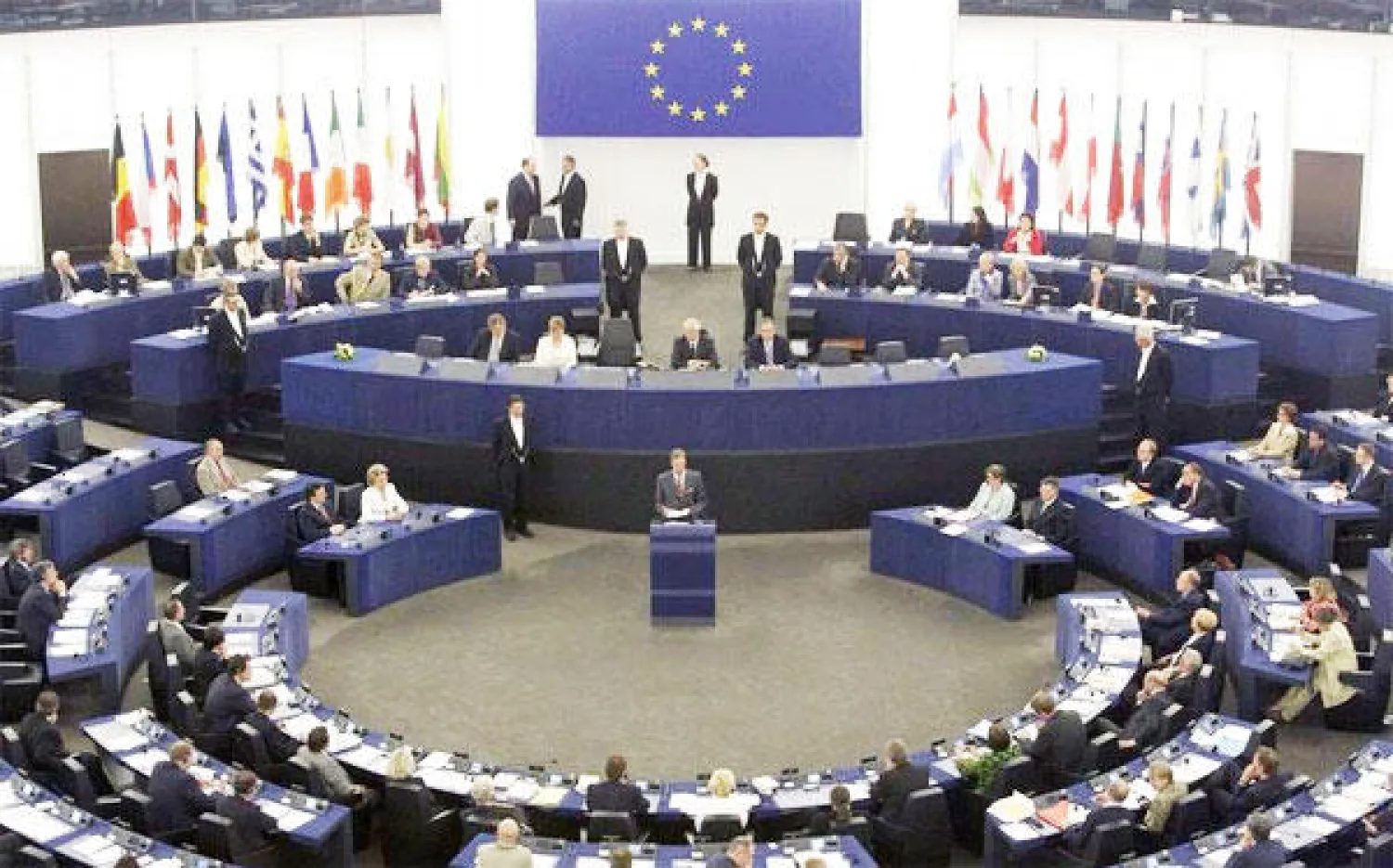 البرلمان الأوروبي يناقش خطط مكافحة الإرهاب والفكر المتشدد وسفر الشباب للقتال في الخارج