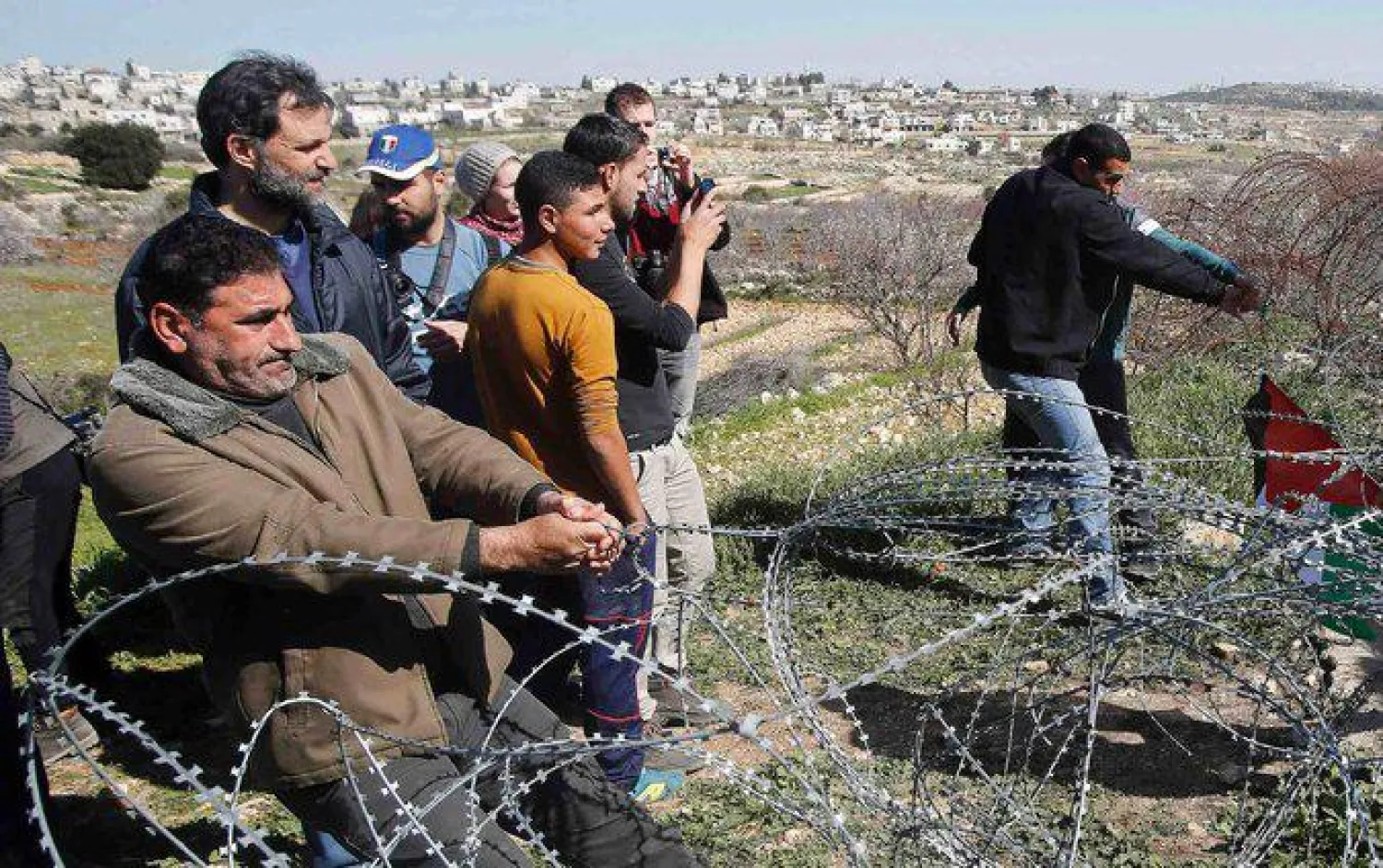 الجيش الإسرائيلي يشن حملة اعتقالات بالضفة مجددا