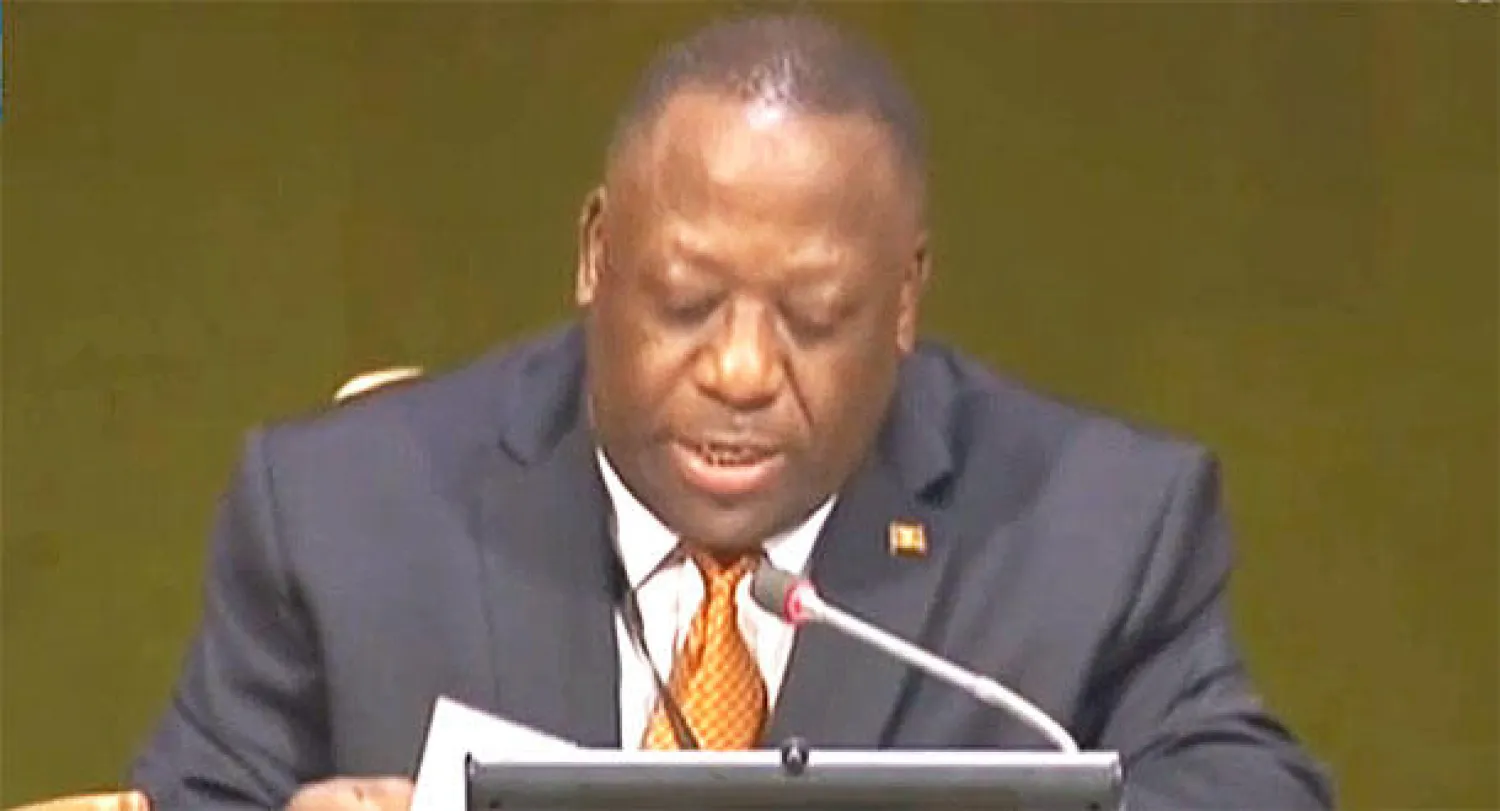 أعضاء الجمعية العامة بالأمم المتحدة يقفون دقيقة صمت تأبينا للملك عبد الله