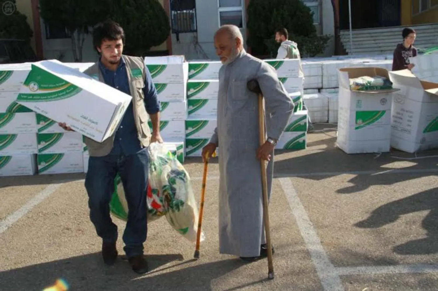 الحملة الوطنية السعودية تواصل دعم اللاجئين السوريين في لبنان