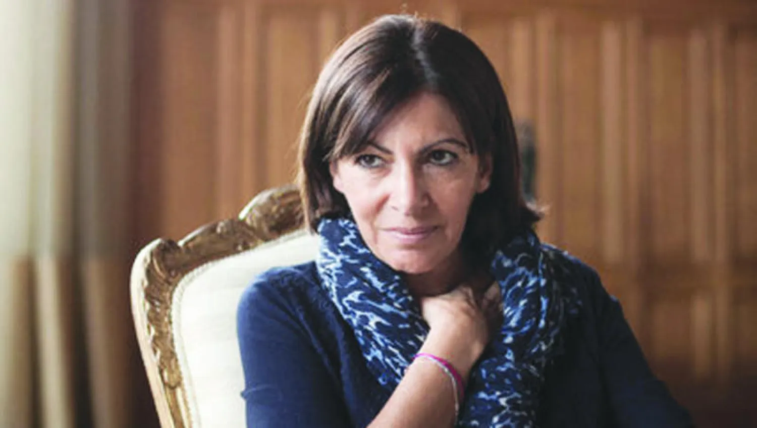 آن هيدالغو عمدة باريس (نيويورك تايمز)