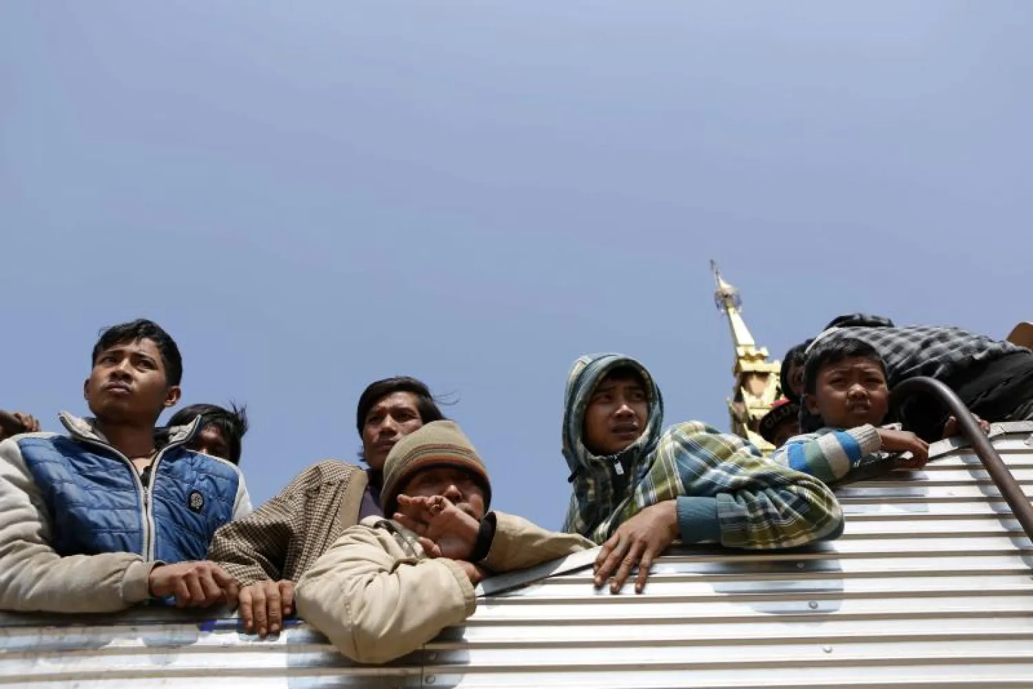 اشتباكات على حدود ميانمار والصين وهروب الآلاف