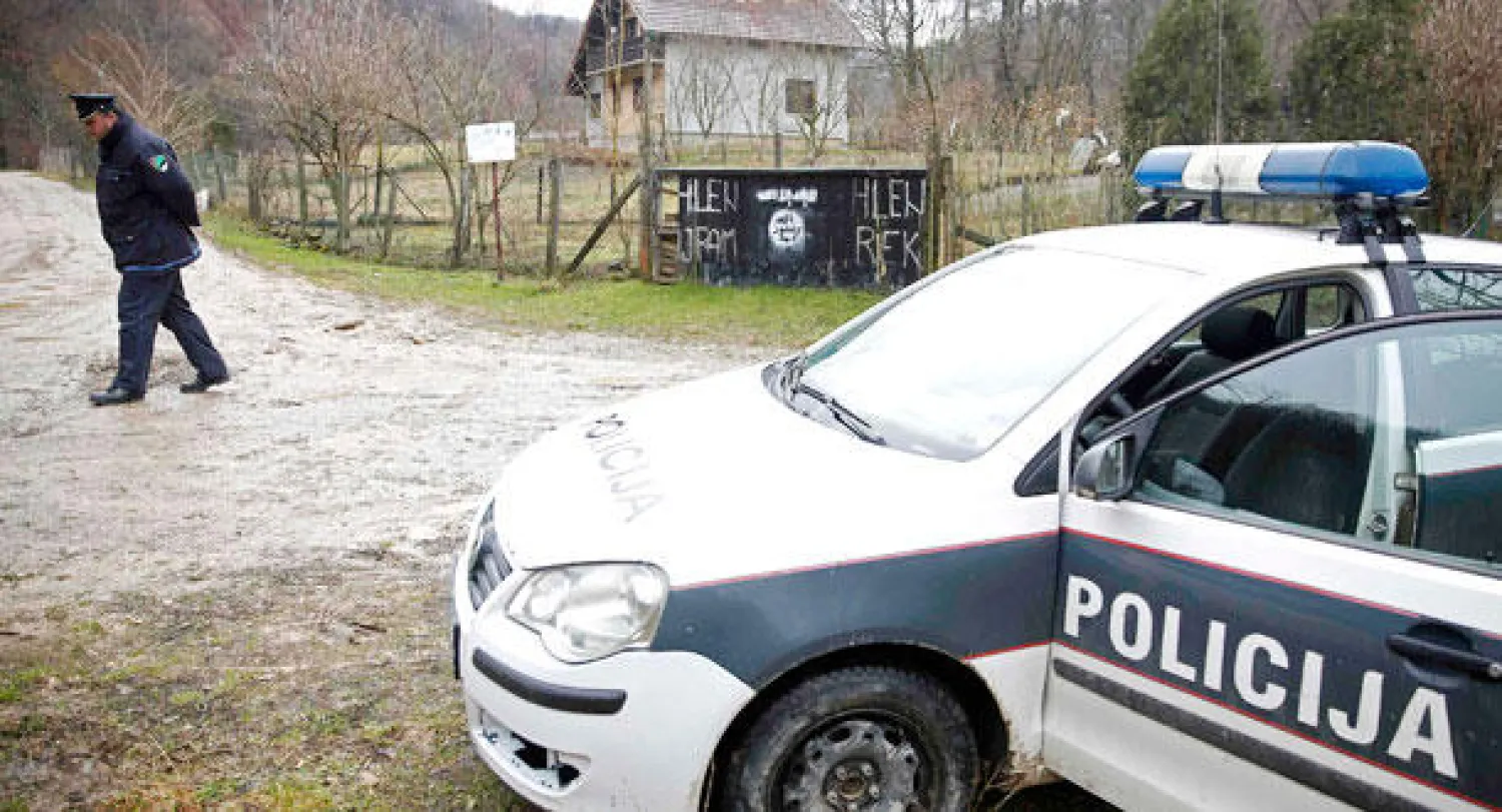 البوسنة توقف ستة أشخاص بتهمة الانضمام لتنظيم «داعش»