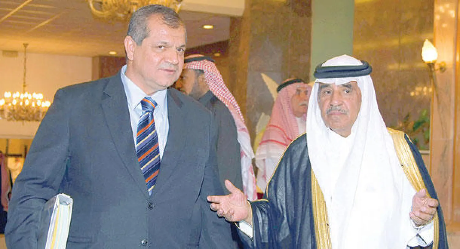 الراحل مع رئيس الاتحاد العراقي الأسبق حسين سعيد