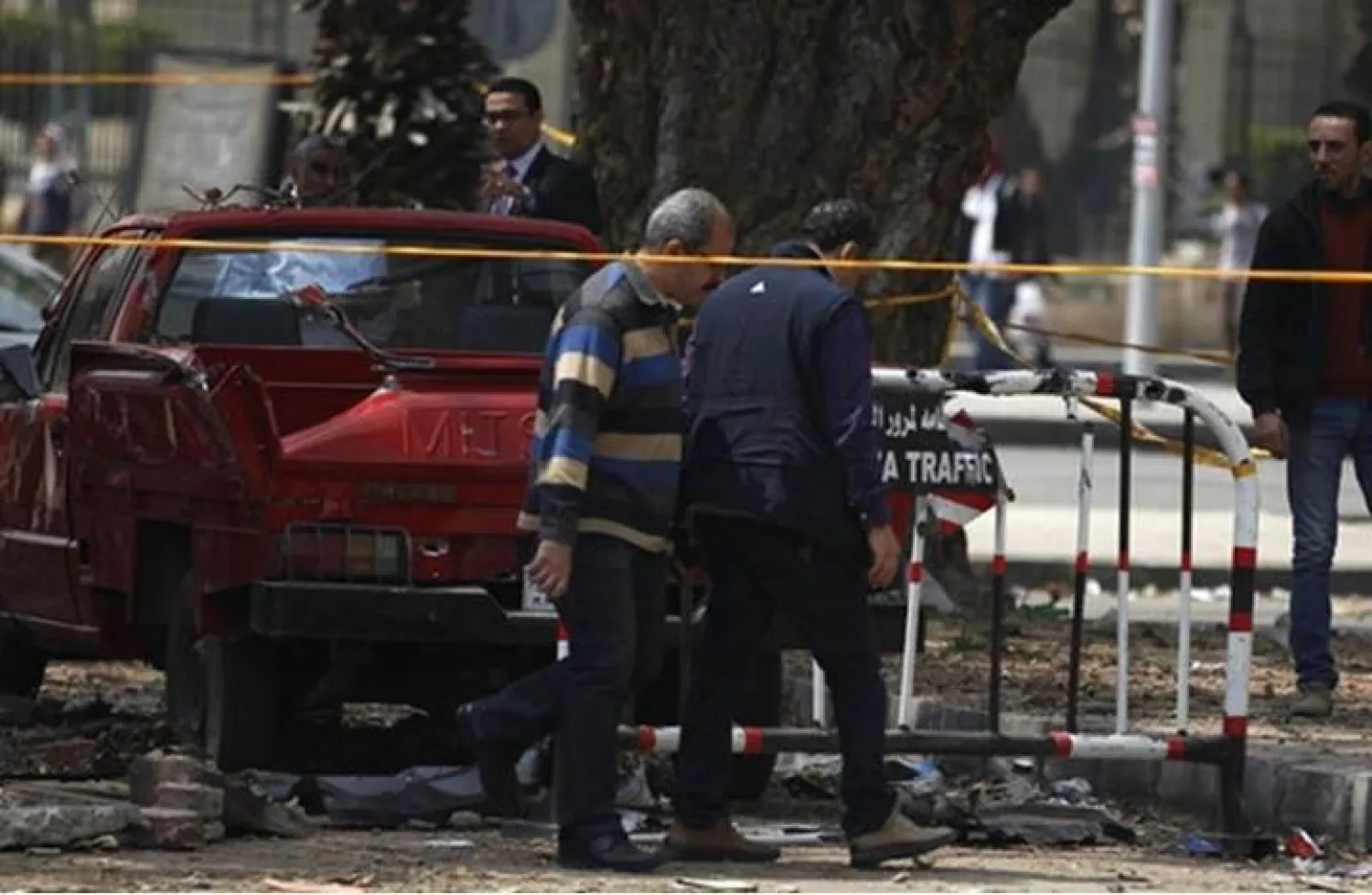 مصرع شخص وجرح 5 في انفجارين بجنوب مصر