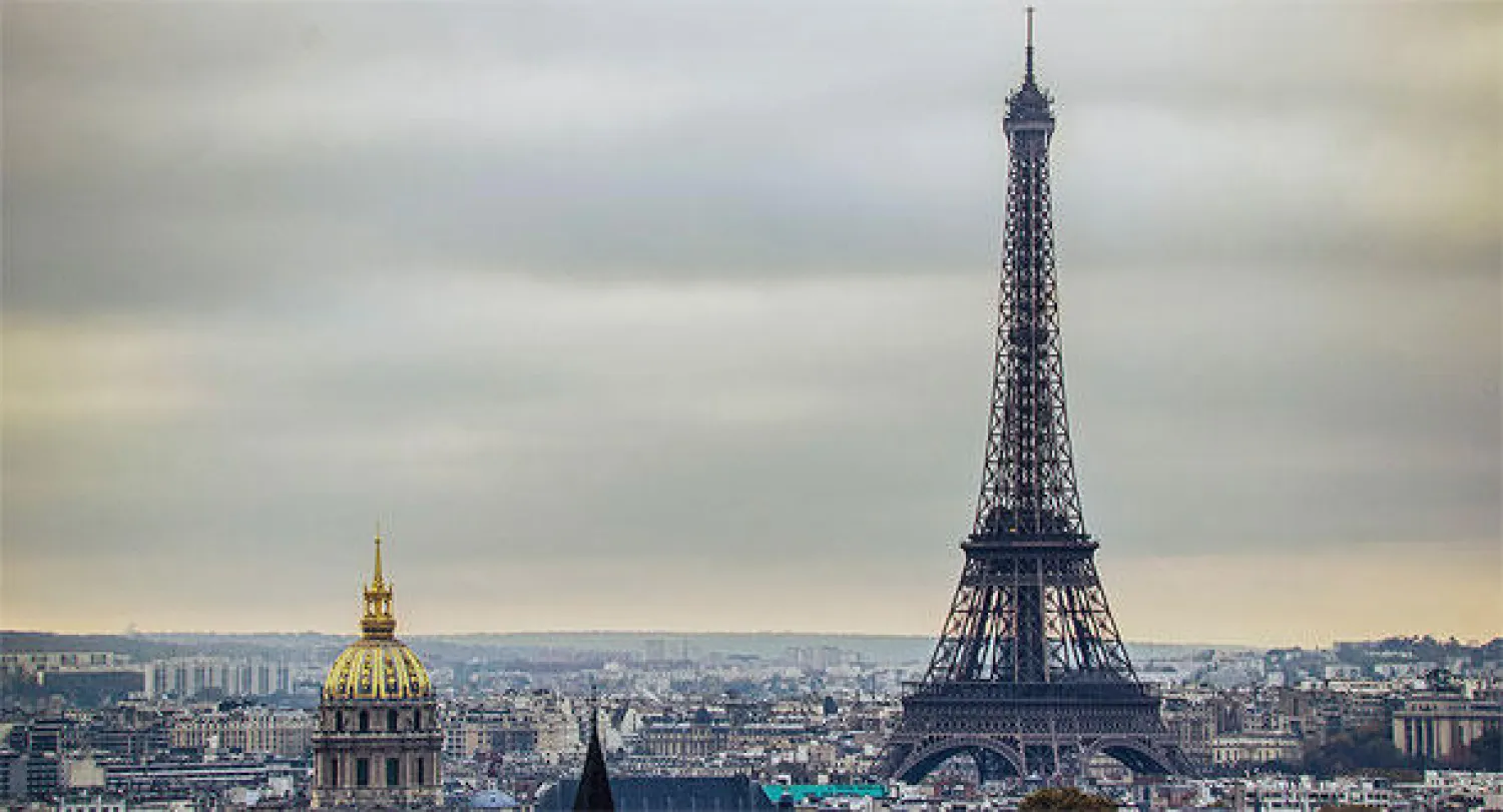 لغز طائرات «درون» فوق باريس يحير الأجهزة الأمنية الفرنسية