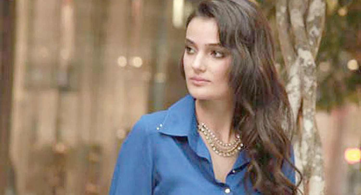 ملكة الجمال السابقة مروة بويوكسراتش («الشرق الأوسط»)