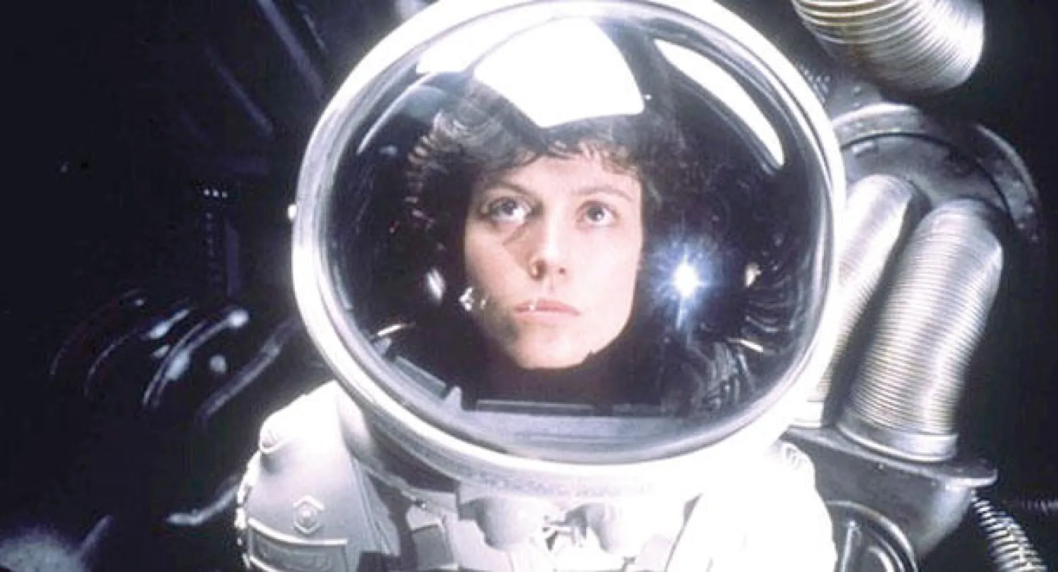 سيغورني ويفر تعود إلى سلسلة «أليانز»