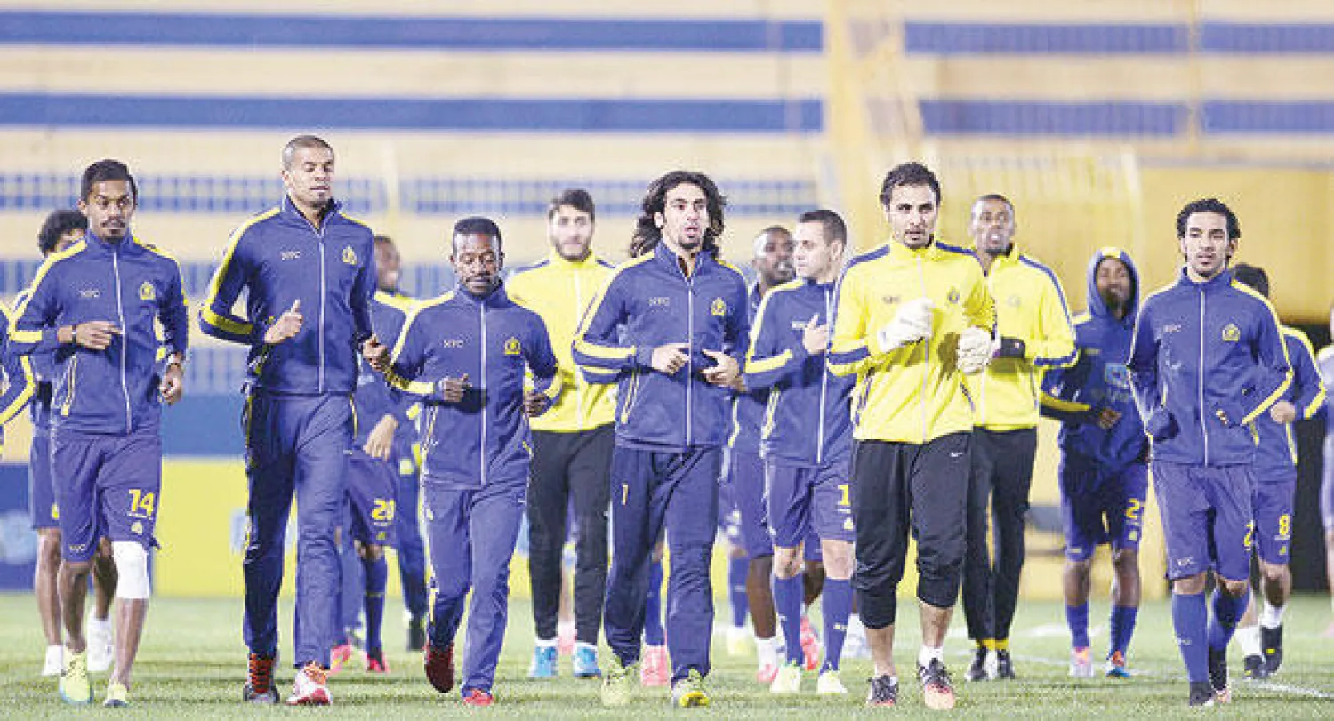 جانب من تدريبات الفريق الأخيرة