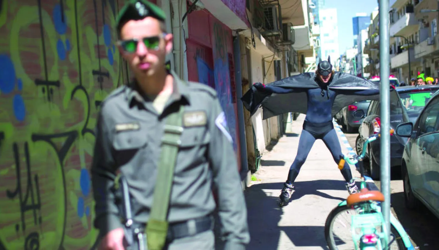 الحكومة الفلسطينية تندد باستخدام أموالها المصادرة لسداد فواتير شركة الكهرباء