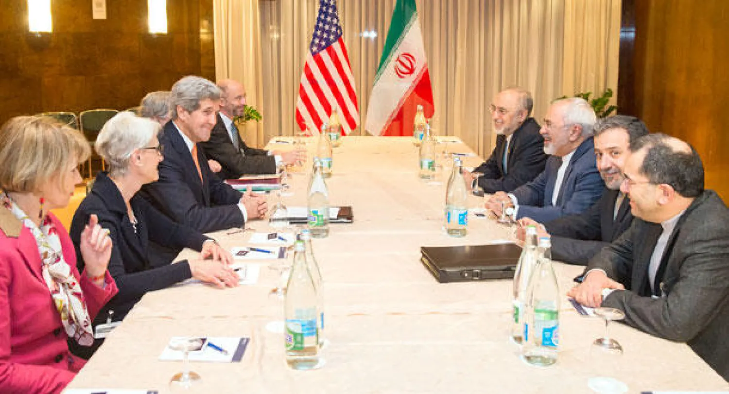 بوتين يخفض راتبه 10% تزامنا مع الأزمة الاقتصادية في البلاد