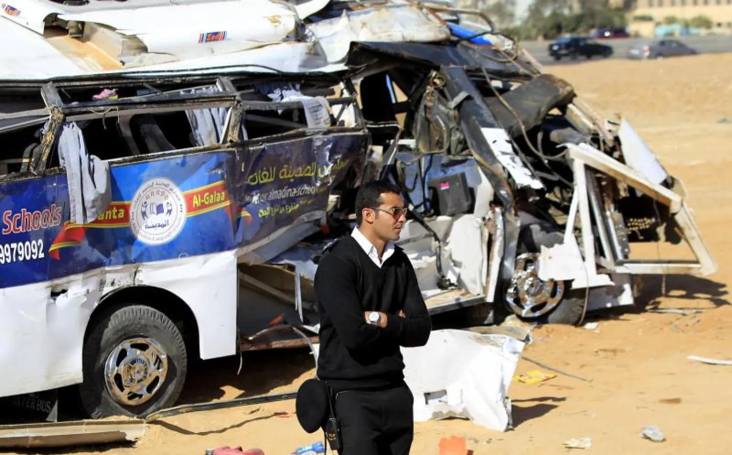 استدعاء وزير النقل المصري أمام النيابة لسؤاله عن حادث تصادم