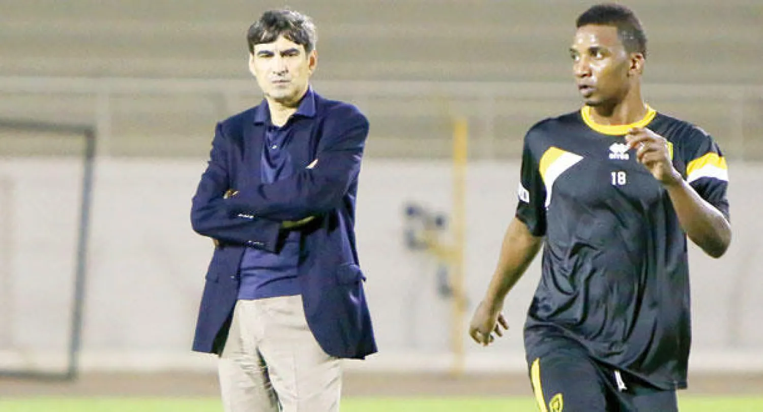 نور دفع غاليا ثمن خلافه مع المدرب الروماني بيتوركا