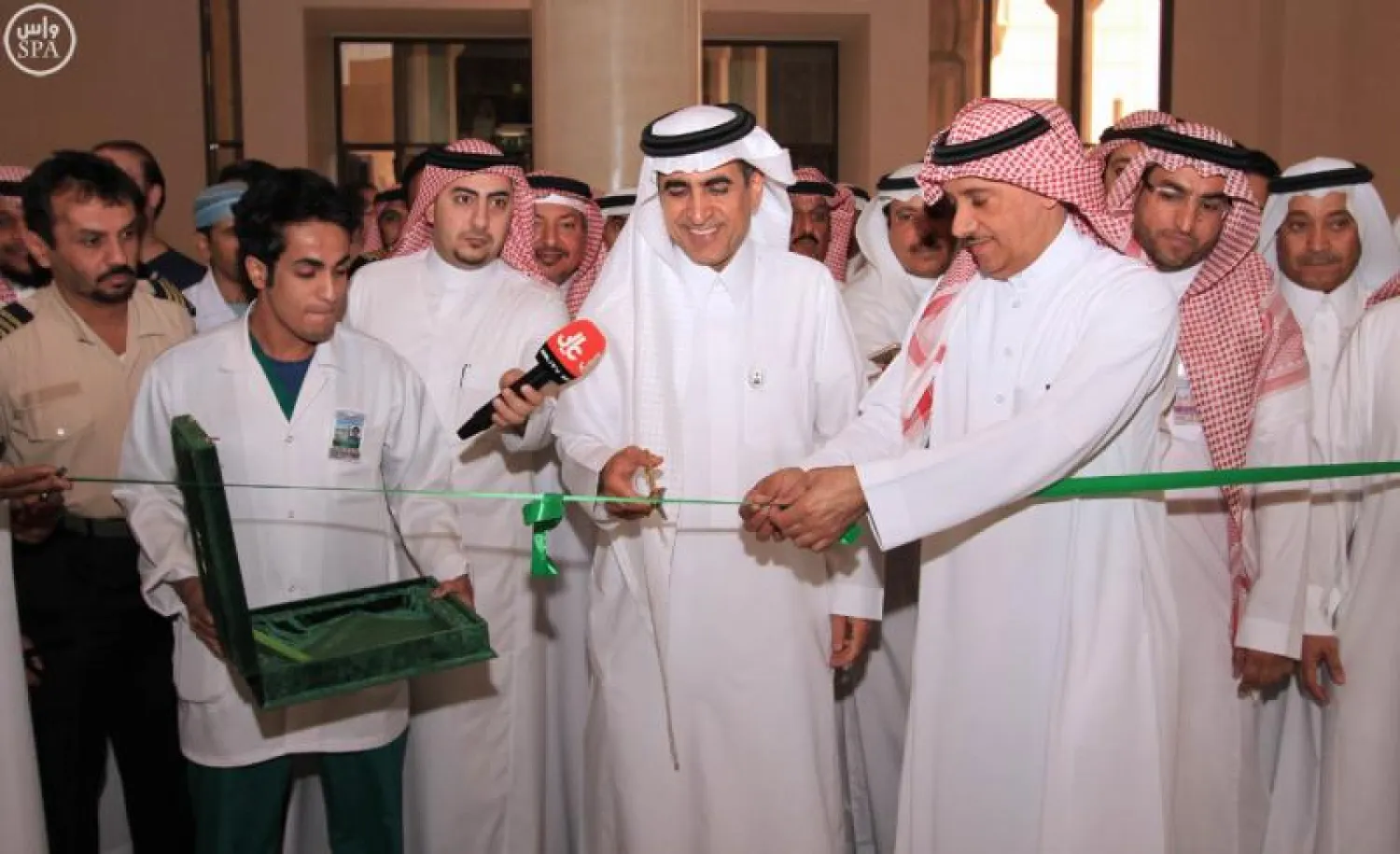 وزير التعليم يلمح لإمكانية استثمار المواهب الشبابية في مجال الرياضة التنافسية